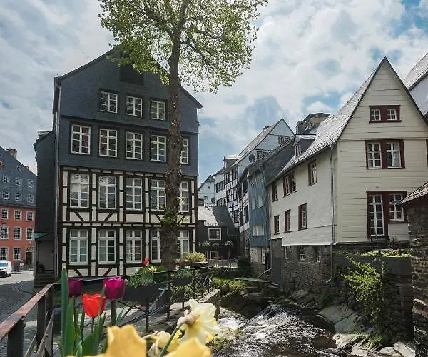 Loft13 Traumhafte Mit Terrasse Fuer 8 Gaeste Μονσάου